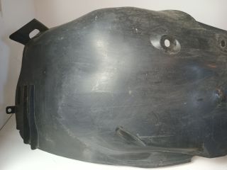 bontott OPEL CORSA C Bal első Első Dobbetét (Kerékjárati, Műanyag)