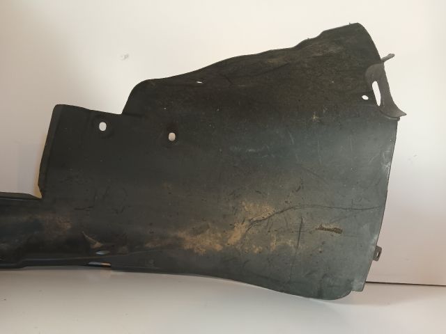 bontott OPEL CORSA C Bal első Első Dobbetét (Kerékjárati, Műanyag)