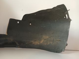 bontott OPEL CORSA C Bal első Első Dobbetét (Kerékjárati, Műanyag)