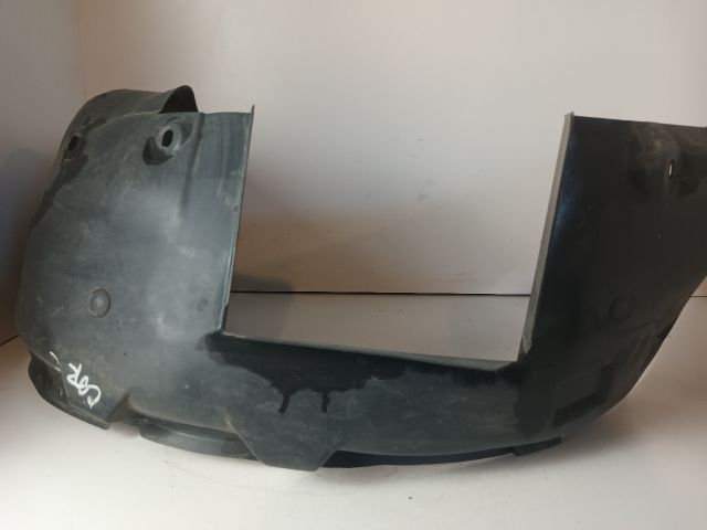 bontott OPEL CORSA C Bal első Első Dobbetét (Kerékjárati, Műanyag)