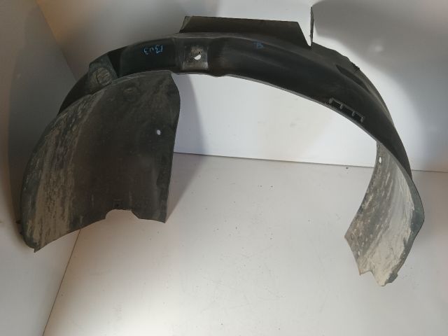 bontott OPEL CORSA C Bal első Első Dobbetét (Kerékjárati, Műanyag)