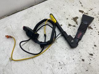 bontott OPEL CORSA C Bal első Övfeszítő