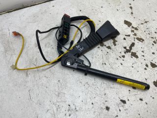 bontott OPEL CORSA C Bal első Övfeszítő