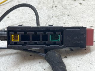 bontott OPEL CORSA C Bal első Övfeszítő