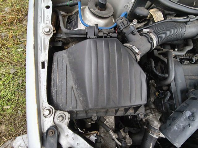 bontott OPEL CORSA C Bal első Sárvédő Irányjelző