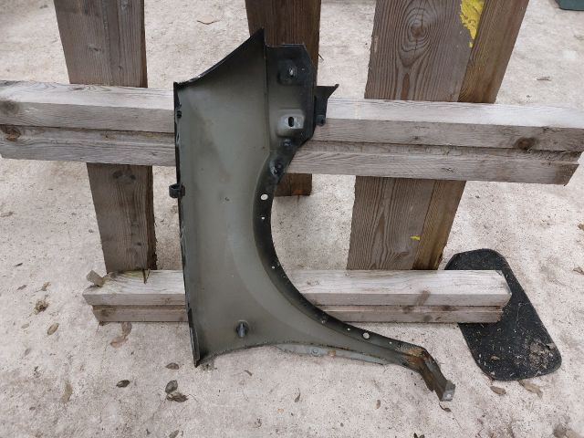 bontott OPEL CORSA C Bal első Sárvédő