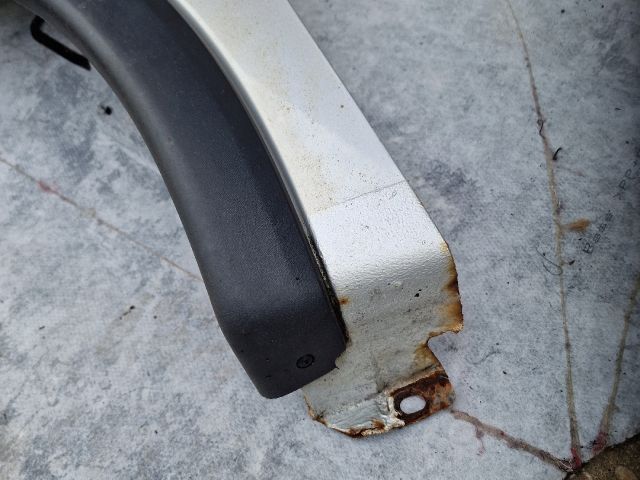 bontott OPEL CORSA C Bal első Sárvédő