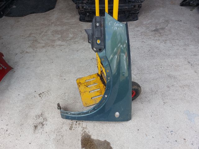 bontott OPEL CORSA C Bal első Sárvédő