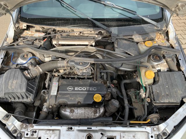 bontott OPEL CORSA C Bal Gólyaláb Csonkállvánnyal