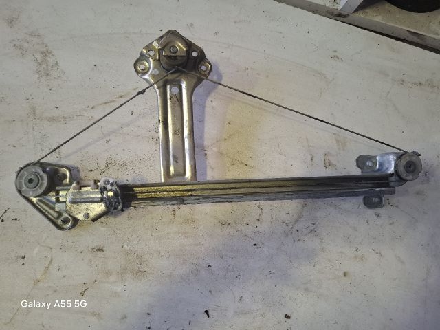 bontott OPEL CORSA C Bal hátsó Ablakemelő Szerkezet (Mechanikus)