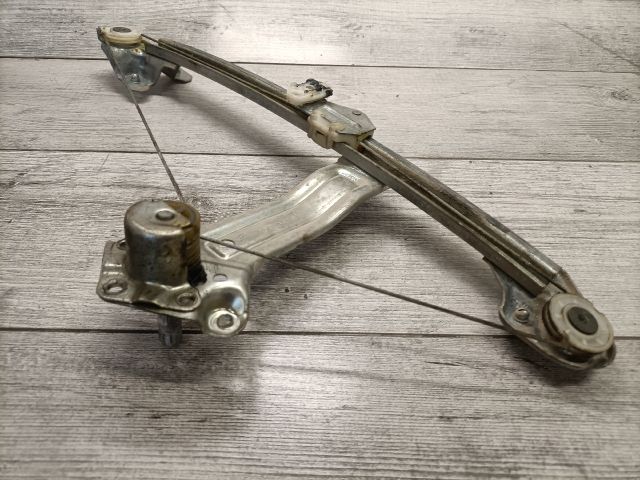 bontott OPEL CORSA C Bal hátsó Ablakemelő Szerkezet (Mechanikus)