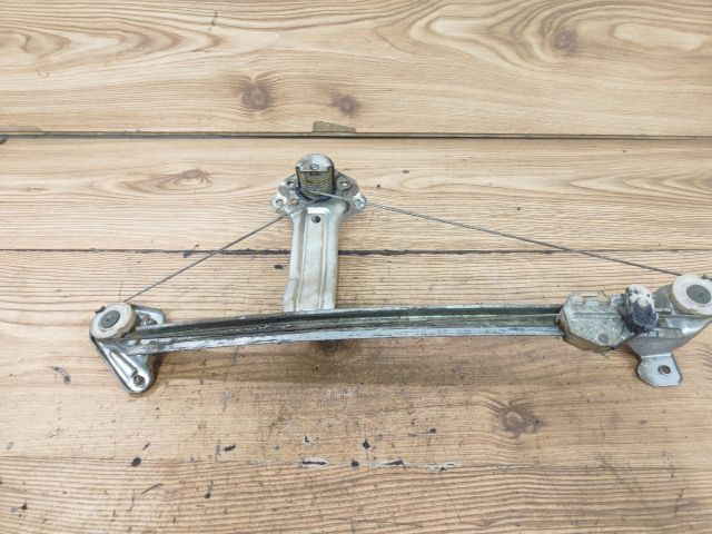 bontott OPEL CORSA C Bal hátsó Ablakemelő Szerkezet (Mechanikus)