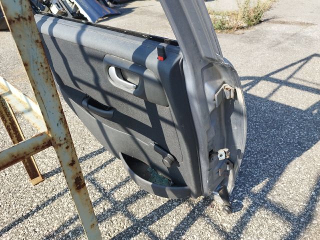 bontott OPEL CORSA C Bal hátsó Ajtó (Részeivel)