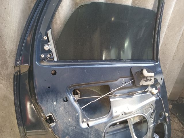 bontott OPEL CORSA C Bal hátsó Ajtó (Részeivel)