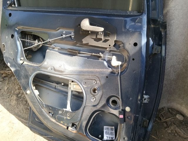 bontott OPEL CORSA C Bal hátsó Ajtó (Részeivel)