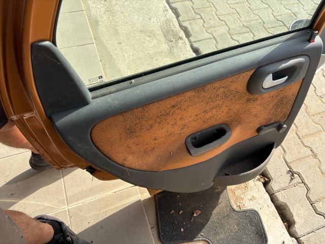 bontott OPEL CORSA C Bal hátsó Ajtó (Részeivel)