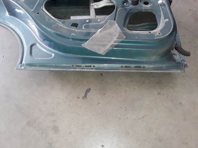 bontott OPEL CORSA C Bal hátsó Ajtó (Üres lemez)