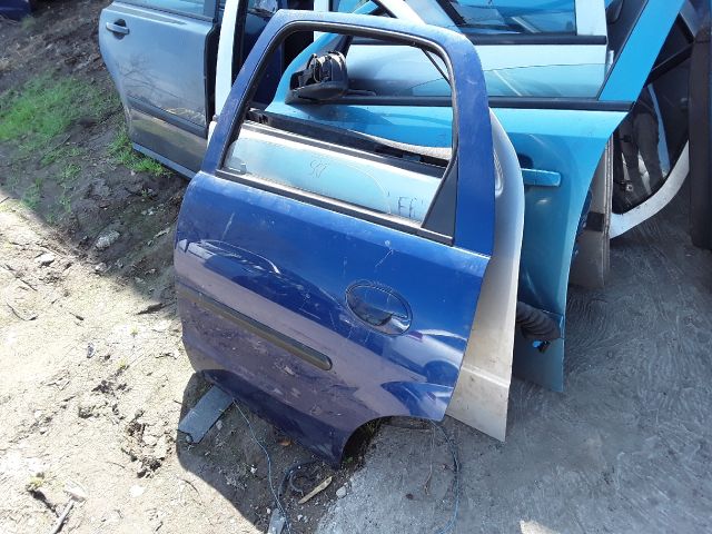 bontott OPEL CORSA C Bal hátsó Ajtó (Üres lemez)