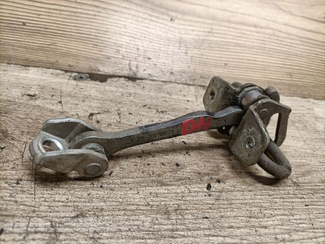 bontott OPEL CORSA C Bal hátsó Ajtóhatároló