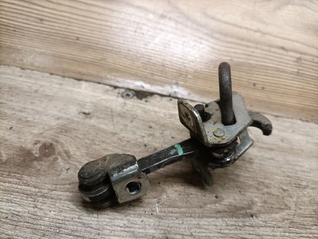 bontott OPEL CORSA C Bal hátsó Ajtóhatároló