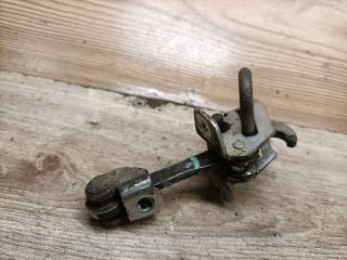 bontott OPEL CORSA C Bal hátsó Ajtóhatároló