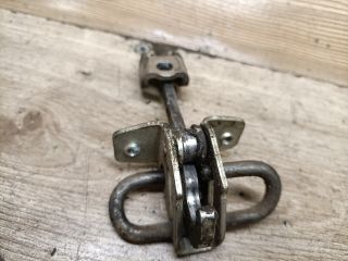 bontott OPEL CORSA C Bal hátsó Ajtóhatároló