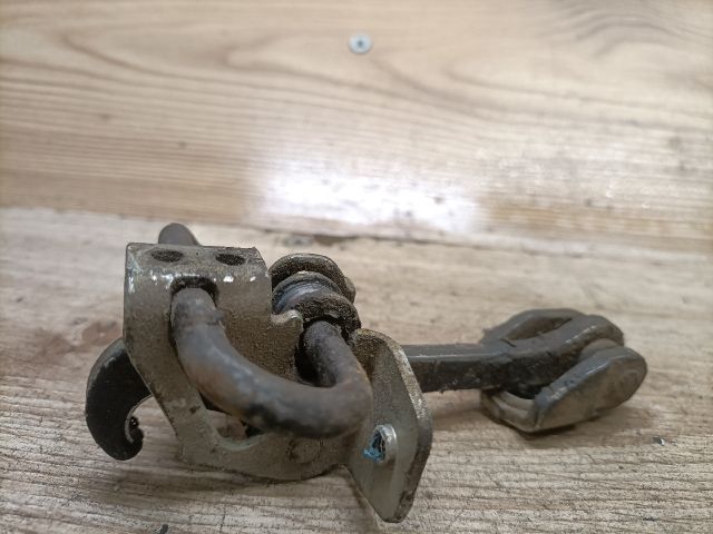 bontott OPEL CORSA C Bal hátsó Ajtóhatároló