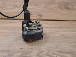 bontott OPEL CORSA C Bal hátsó Ajtózár