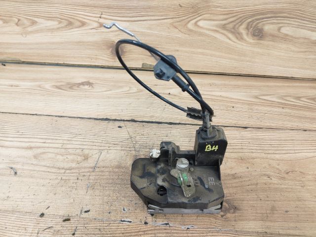 bontott OPEL CORSA C Bal hátsó Ajtózár