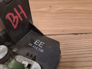 bontott OPEL CORSA C Bal hátsó Ajtózár