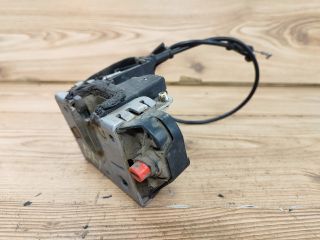 bontott OPEL CORSA C Bal hátsó Ajtózár