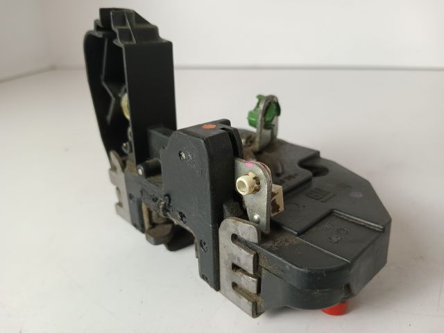 bontott OPEL CORSA C Bal hátsó Ajtózár