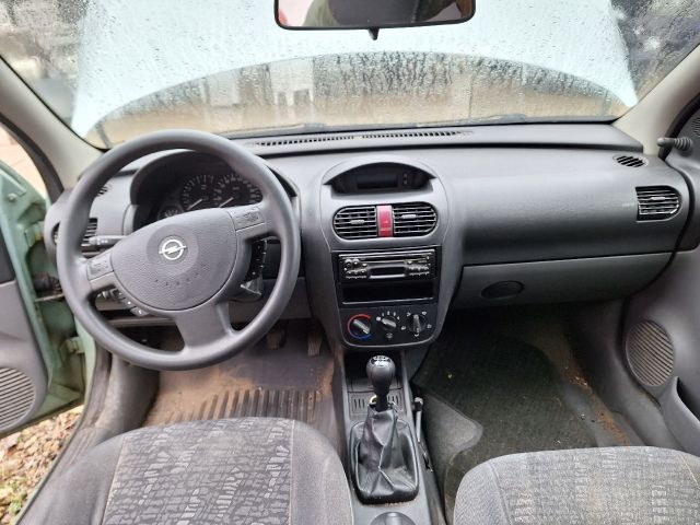 bontott OPEL CORSA C Bal hátsó Fejtámla