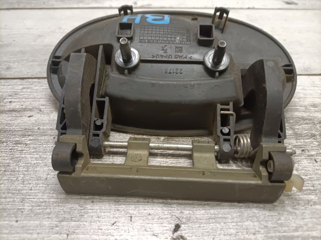 bontott OPEL CORSA C Bal hátsó Külső Kilincs