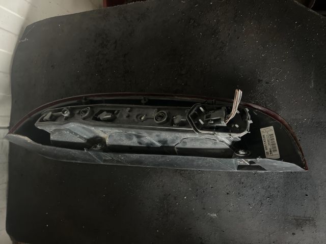 bontott OPEL CORSA C Bal Hátsó Lámpa