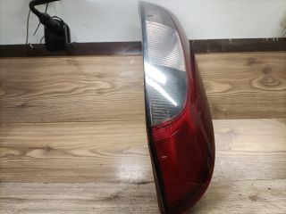 bontott OPEL CORSA C Bal Hátsó Lámpa