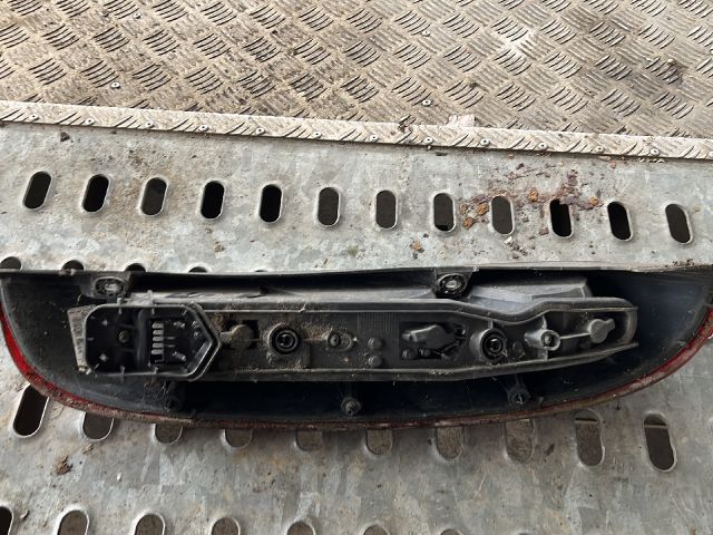 bontott OPEL CORSA C Bal Hátsó Lámpa