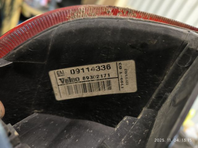 bontott OPEL CORSA C Bal Hátsó Lámpa