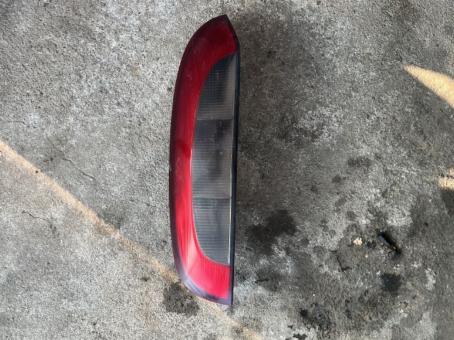 bontott OPEL CORSA C Bal Hátsó Lámpa