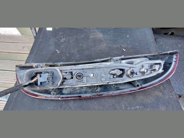 bontott OPEL CORSA C Bal Hátsó Lámpa