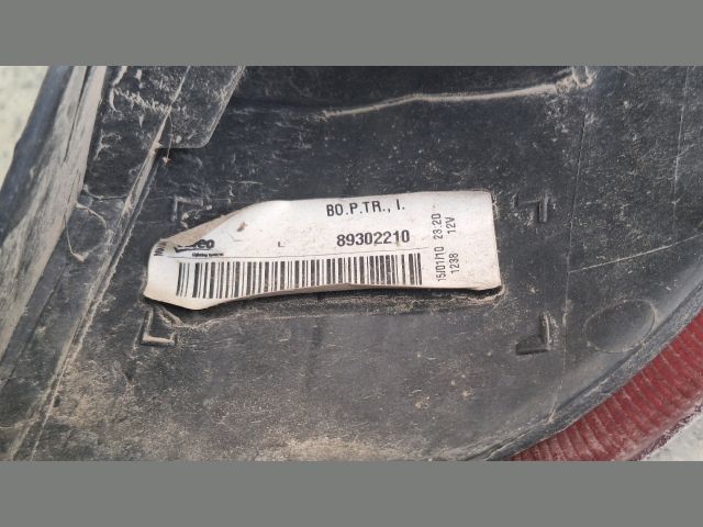 bontott OPEL CORSA C Bal Hátsó Lámpa