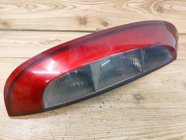 bontott OPEL CORSA C Bal Hátsó Lámpa