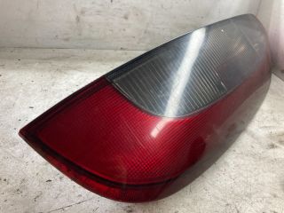 bontott OPEL CORSA C Bal Hátsó Lámpa