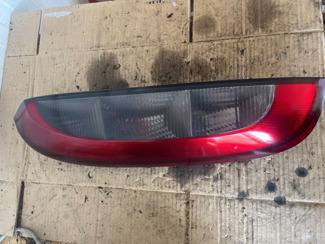 bontott OPEL CORSA C Bal Hátsó Lámpa