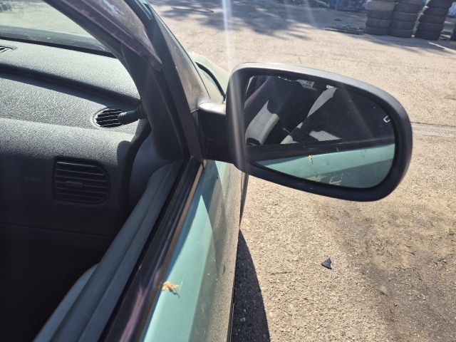 bontott OPEL CORSA C Bal Hátsó Lámpa