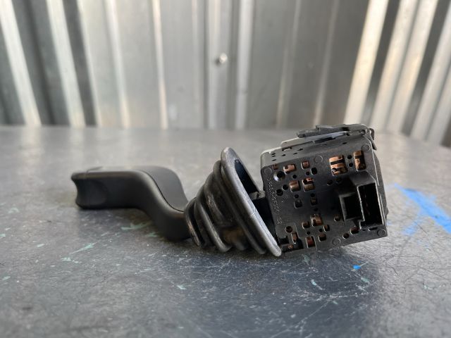 bontott OPEL CORSA C Bal Kormánykapcsoló Irányjelző