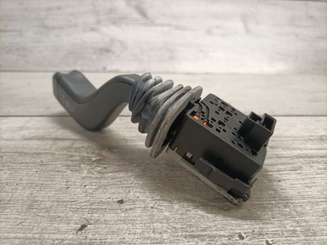 bontott OPEL CORSA C Bal Kormánykapcsoló Irányjelző