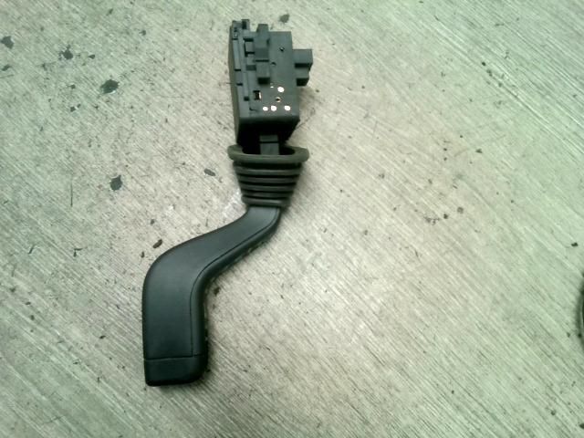 bontott OPEL CORSA C Bal Kormánykapcsoló Irányjelző