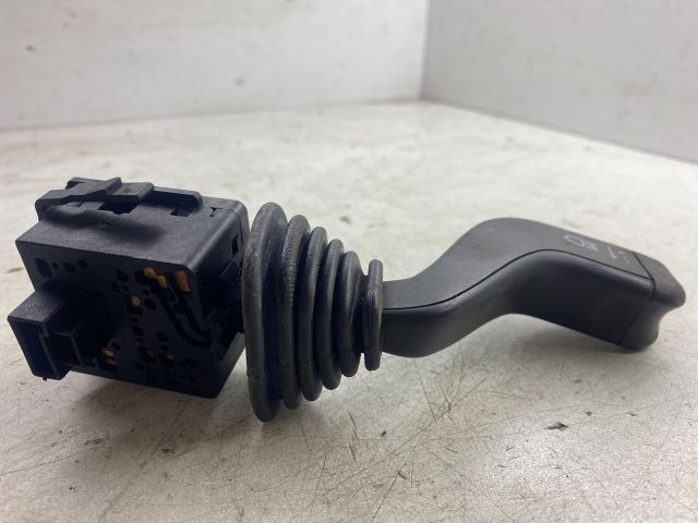 bontott OPEL CORSA C Bal Kormánykapcsoló Irányjelző