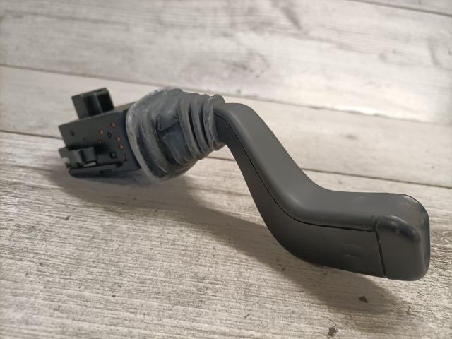 bontott OPEL CORSA C Bal Kormánykapcsoló Irányjelző